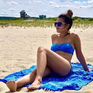 Meet your Posher, Alexandra